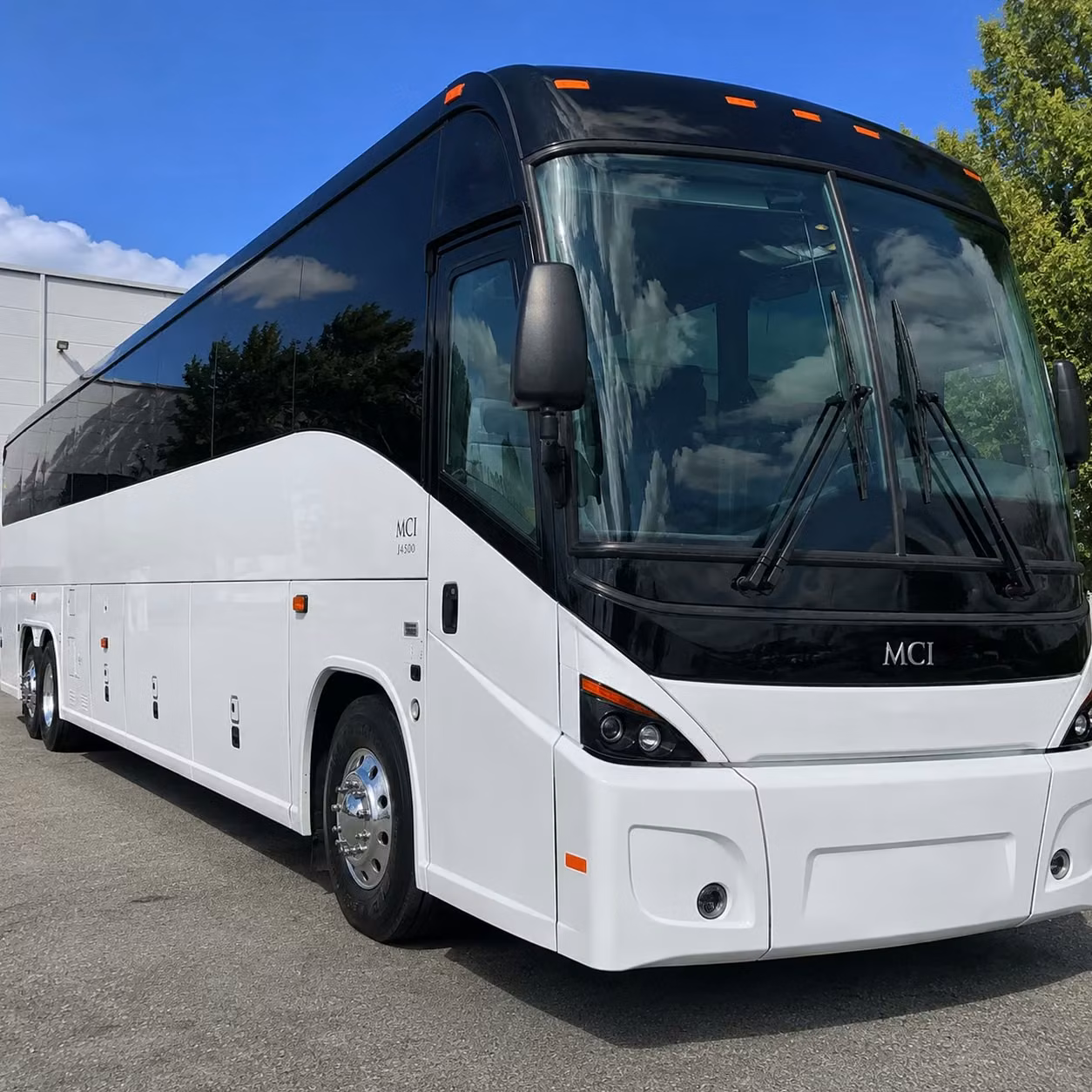 shuttle employees between fresno s major employment hubs without the commute headache