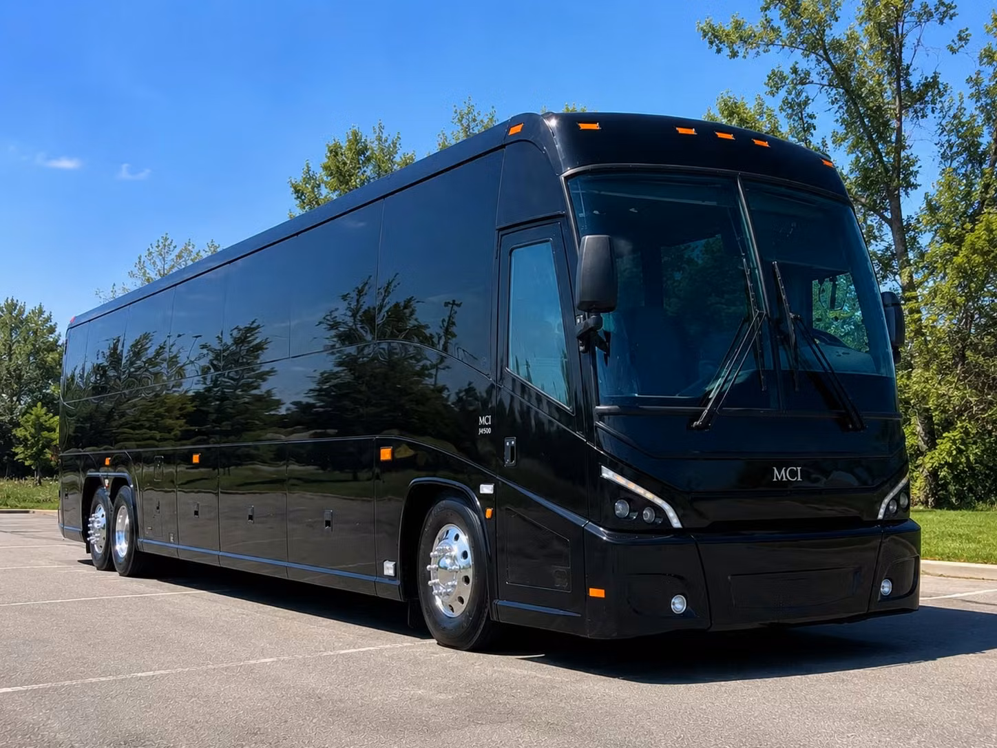 why limit your fresno field trip transportation to just one bus company s fleet